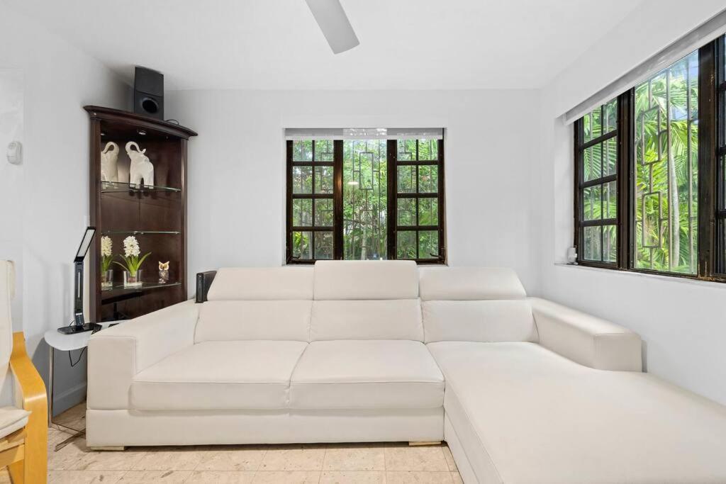 Ferienhaus Little Havana Retreat - Newly Remodeled By Loan Depot Stadium! *